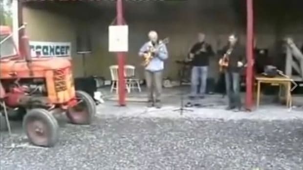 zapping tracteur musique