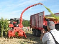 Une puissance de 270 ch pour l’ensileuse Pöttinger