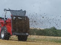 MécaElevage 2014 : démonstration d’épandage d’effluents solides