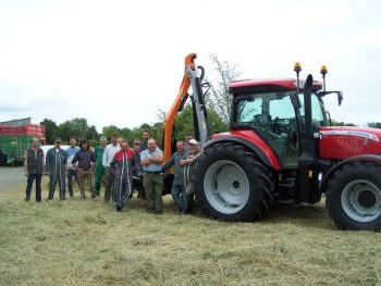 Trois cuma et une seule activité tracteur-tailleuse !