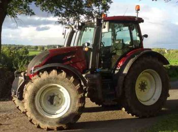 Une gamme de tracteurs de 105 à 185 ch en 4 cylindres