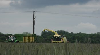 Prudence sous les lignes électriques !