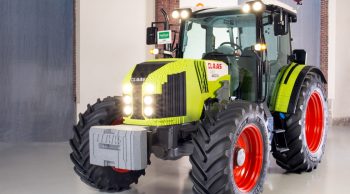 Un tracteur en Lego grandeur nature