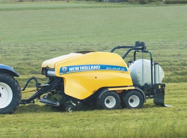 New Holland Roll Baler 135 Ultra