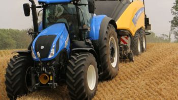 [Essai] Le New Holland T7 HD 315 devient un véritable automoteur de pressage