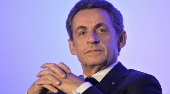 En Normandie, Sarkozy promet baisse de charges et suppression de normes aux agriculteurs