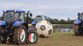 « Tractor Football » en Irlande