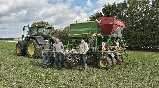 11 semoirs testés en semis direct sous couvert