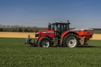 Réglage du 3e point en continu chez Massey-Ferguson