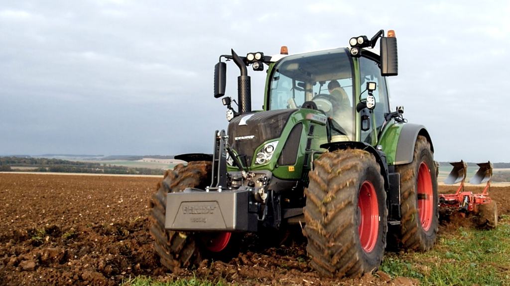 Essai Feu Vert Pour Le Tracteur Fendt 516 Vario Entraid