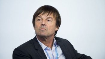 Pollution, loups, boues rouges… Hulot déterminé, et prudent