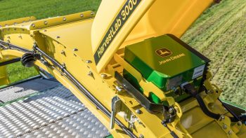 Ensileuses 8000:  John Deere ajoute des options