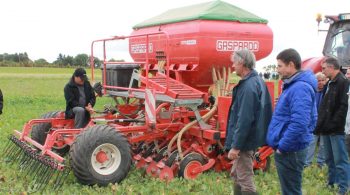 Semis direct en groupe: l’expérience lautrecoise