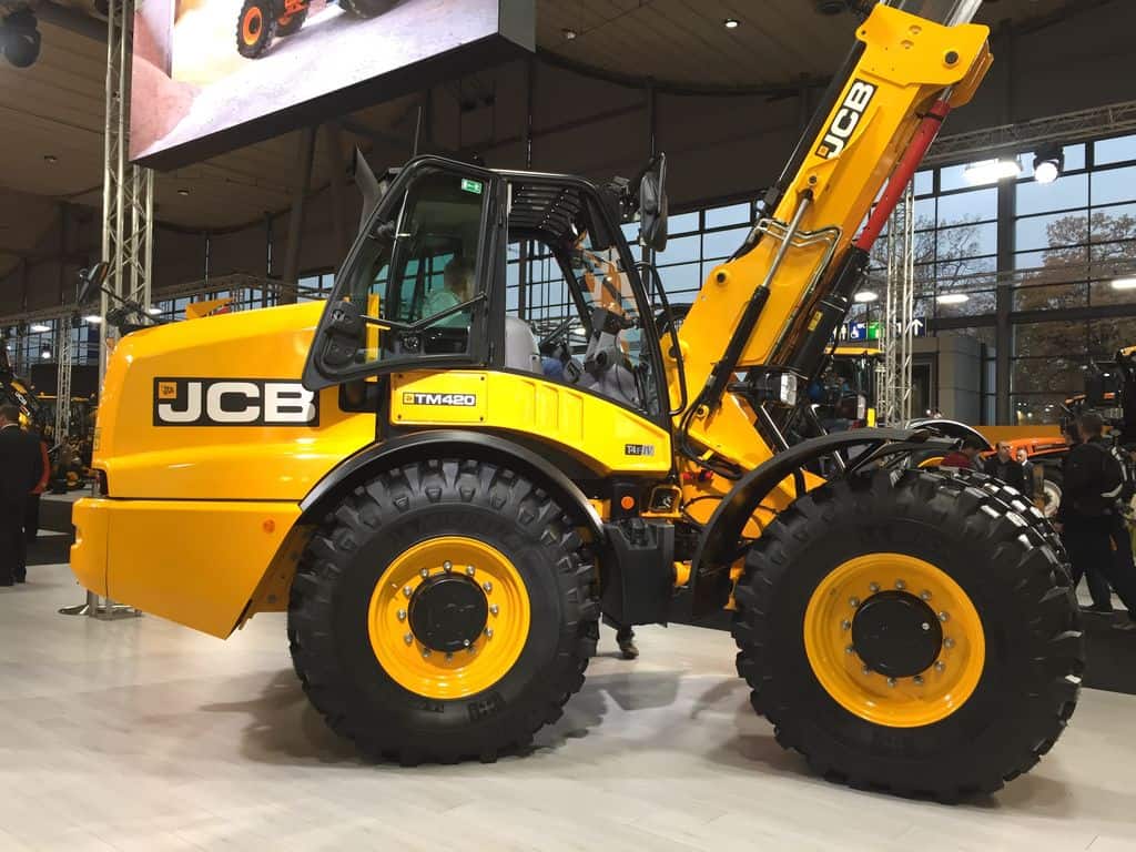 Jcb telescopique articulé TM 420