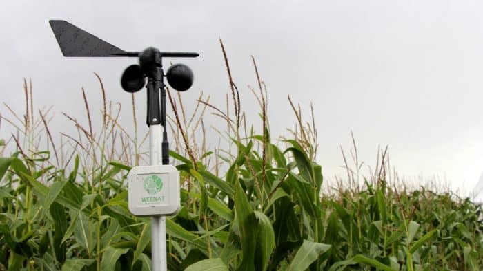 Bard - environnement. Une station météo munie d'une webcam pour émettre en  temps réel