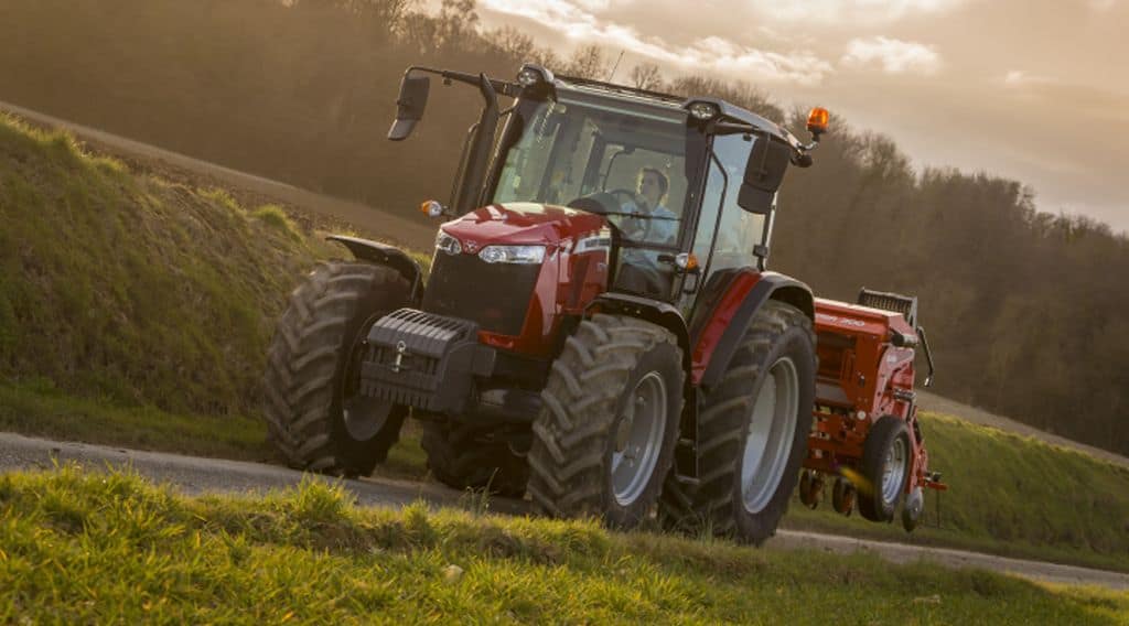 Massey Ferguson la transmission Dyna4 sur les MF 5710 et MF 5711