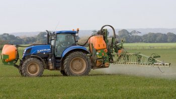 Un plan de réduction de la dépendance aux phytosanitaires fraîchement accueilli