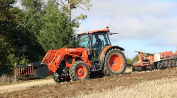 Kubota M5111 : simple, agile mais un poil léger