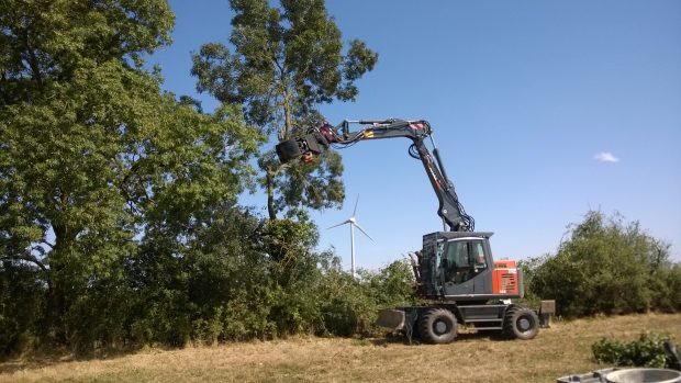 élagage avec grappin coupeur et déchiquetage, Intermercato