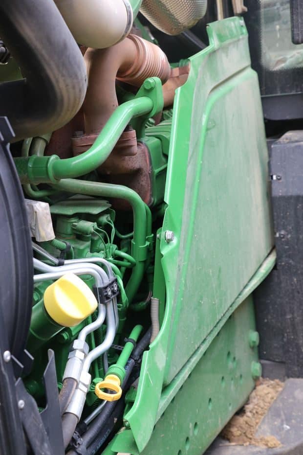 John Deere 6195 R entretien