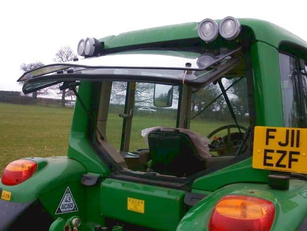 protection des vitres de tracteurs : vitre tractor guard