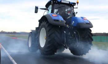 [Freinage d’urgence] Sous la pluie, la distance peut augmenter de plus de 40%