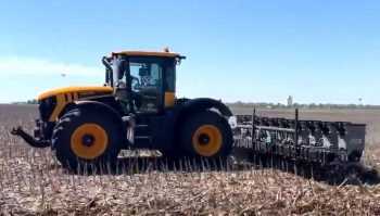 [Tracteur autonome] Le Fastrac a semé son soja tout seul