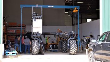 Robot agricole: le DOT sème ET fertilise tout seul