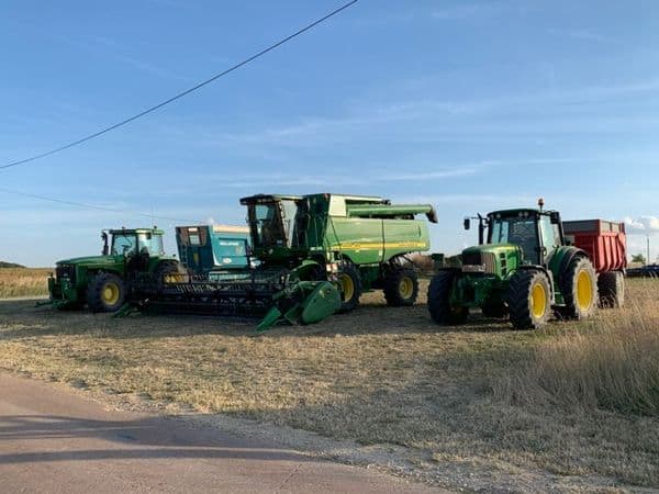 Matériels de récolte pour la moisson 2019.