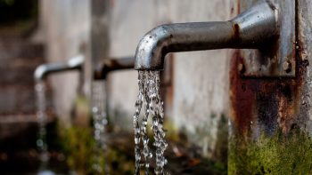 Sécheresse: le Sud-Ouest veut de futures concessions hydroélectriques plus généreuses pour le réseau en eau