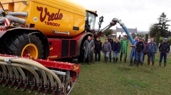 Avis sur le Vredo VT4556 : Une solution d’épandage qui se tracte d’elle-même