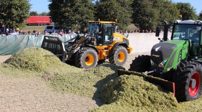 Bien choisir son tracteur d'élevage à chargeur frontal