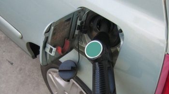Agrocarburants: les constructeurs auto doivent être plus actifs (rapport)