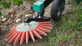 Désherbage de la vigne: mécanique ou chimique?