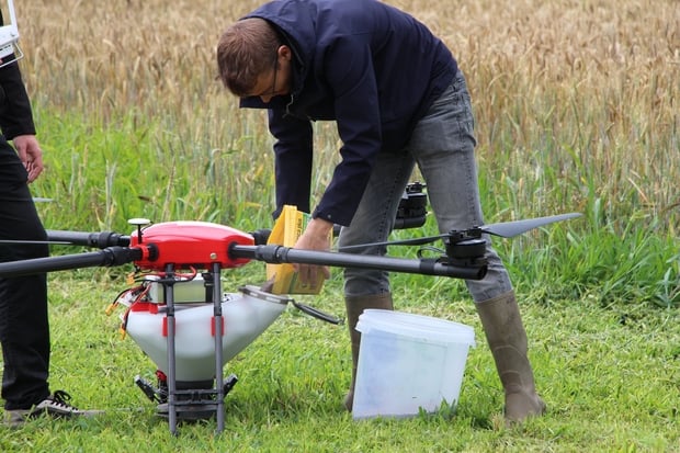 semis de couverts végétaux par drone