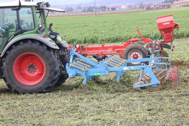 couverts vegetaux essai scalpeur déchaumeur fissurateur