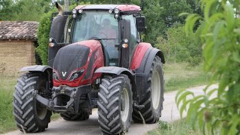 Que pensent-ils du tracteur Valtra T144 Active? Les avis d’utilisateurs.