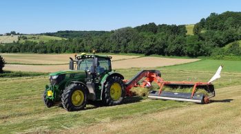 Sur le tapis vert de la prairie, la carte collective s’avère atout précieux