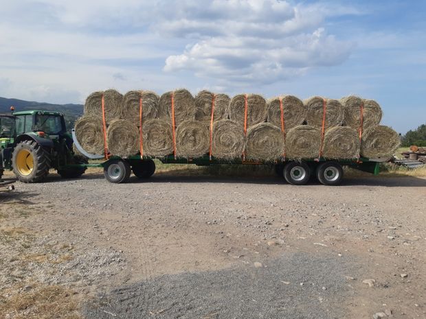 Un premier plateau fourrager acheté via Camacuma dans la Loire