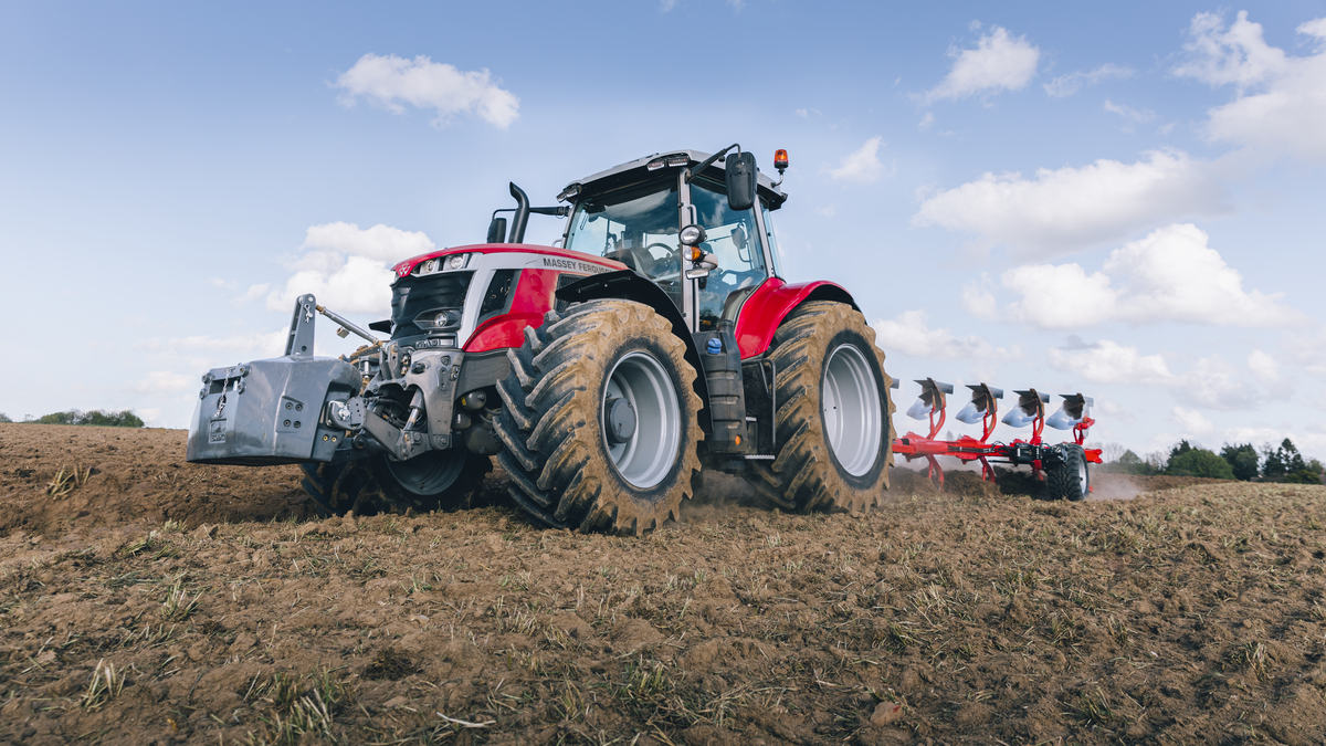 MF 7S.210 le plus puissant des tracteurs Massey Ferguson 7S
