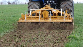 Une fraise rotative en alternative au glyphosate