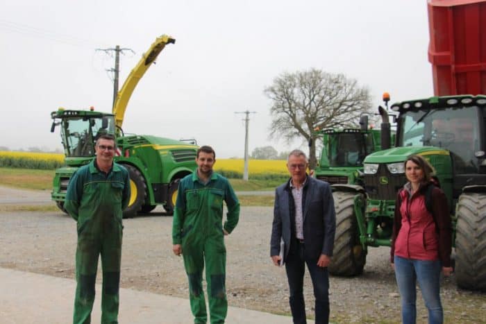 Présentation d'un outil de prévention en Mayenne dans une cuma