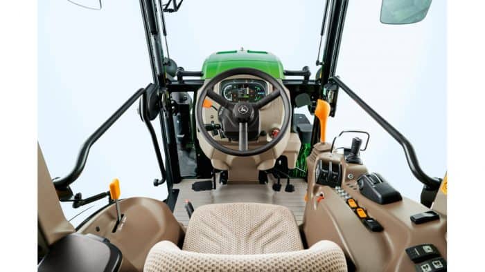 John Deere 5G