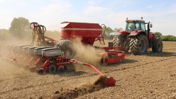 Combien coûte un chantier avec un tracteur de 200ch?