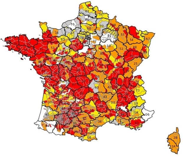 des restrictions d'eau à usage agricole pour l'ensemble du territoire