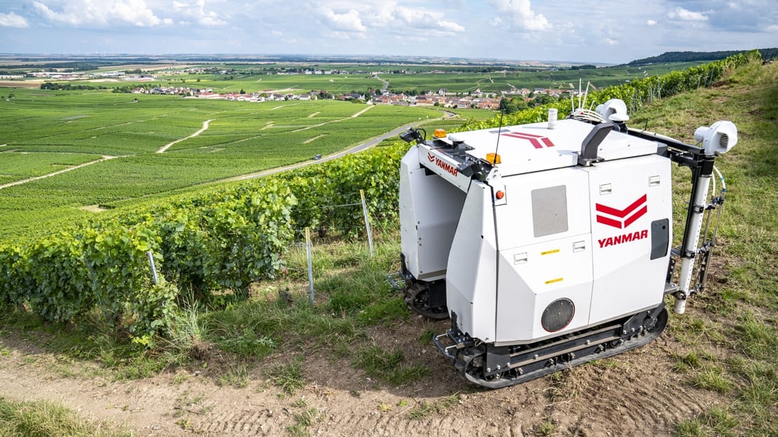 Robot pulvé Yanmar VInitech-Sifel