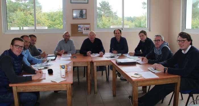 Le groupe en formation sur les charges de mécanisation