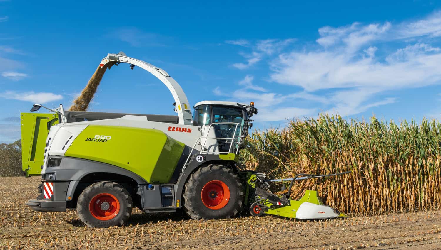 Ensileuse Claas Jaguar 880 : 653ch pour la plus puissante des Jaguar 800