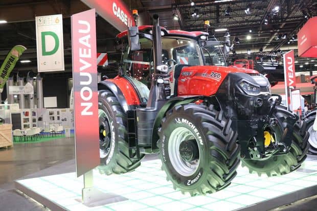 Case IH dévoile un nouveau tracteur Puma lors du SIMA