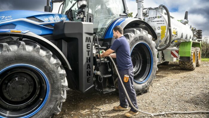 New Holland T7 au méthane liquéfié : plus d'autonomie